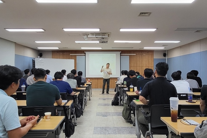 ㈜한화 건설부문, ‘협력사 안전관리자 전문화교육’ 실시, 현장 안전보건 역량 강화